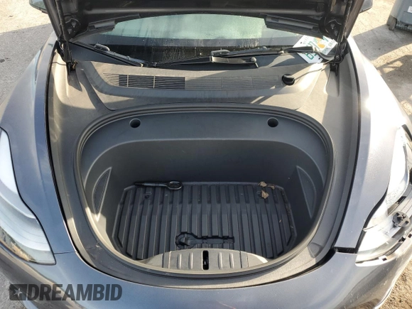 2023 Tesla Model 3 z VIN 5YJ3E1EA6PF621759, wystawiony jako Copart lot #63669045 z przebiegiem 20 094 mil mil oraz Szkoda całkowita • Salvage title. Historia ofert i sprzedaży dostępna na DreamBid. Obrazek 11.