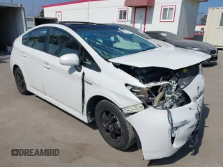 2014 Toyota Prius Four z VIN JTDKN3DU5E1797517, wystawiony jako IAAI lot #42425777 z przebiegiem 134 145 mil mil oraz . Historia ofert i sprzedaży dostępna na DreamBid. Obrazek 1.