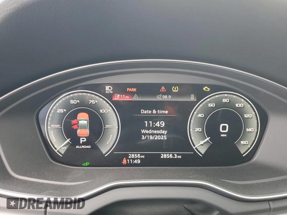 2024 Audi Q5 S line Premium Plus with VIN WA1E2AFY2R2130229, listed as a Copart auction lot 49924335 with 2,856 mi miles and Salvage title. Bid and sale history available at DreamBid. Image 9.