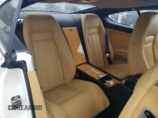 2005 Bentley Continental GT GT z VIN SCBCR63W65C028979, wystawiony jako Copart lot #67127323 z przebiegiem 100 646 mil mil oraz Szkoda całkowita • Salvage title. Historia ofert i sprzedaży dostępna na DreamBid. Obrazek 10.