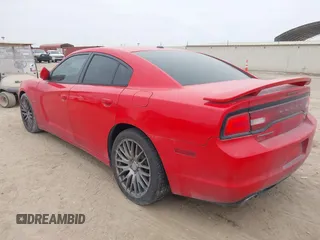 2014 Dodge Charger RT z VIN 2C3CDXCTXEH199291, wystawiony jako IAAI lot #41591362 z przebiegiem 113 452 mil mil oraz . Historia ofert i sprzedaży dostępna na DreamBid. Obrazek 3.