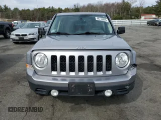 2015 Jeep Patriot High Altitude with VIN 1C4NJRFB0FD303636, listed as a Copart auction lot 48742845 with 125,420 mi miles and Salvage Title. Bid and sale history available at carsss.com. Image 5.