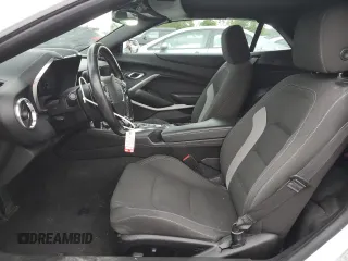2020 Chevrolet Camaro 1LT z VIN 1G1FB3DS9L0106137, wystawiony jako Copart lot #59382905 z przebiegiem 70 676 mil mil oraz Szkoda całkowita • Salvage title. Historia ofert i sprzedaży dostępna na DreamBid. Obrazek 7.