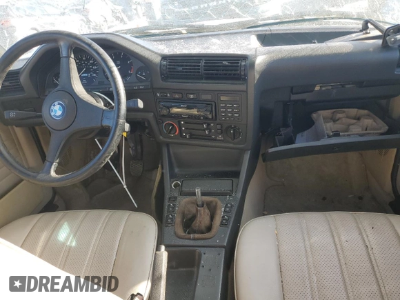 1986 BMW 3 Series z VIN WBAAE5404G1505733, wystawiony jako Copart lot #41440445 z przebiegiem 208 538 mil mil oraz Szkoda całkowita • Salvage title. Historia ofert i sprzedaży dostępna na DreamBid. Obrazek 8.