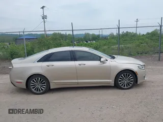 2017 Lincoln MKZ Select with VIN 3LN6L5C9XHR601786, listed as a IAAI auction lot 42286607 with 80,993 mi miles and . Bid and sale history available at DreamBid. Image 13.