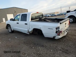 2010 Dodge Dakota Bighorn/Lonestar with VIN 1D7RW3GK8AS212476, listed as a Copart auction lot 81830154 with Not Provided miles and Salvage Title. Bid and sale history available at DreamBid. Image 2.