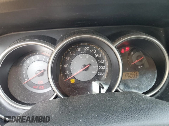 2007 Nissan Versa SL with VIN 3N1BC11E87L401537, listed as a Copart auction lot 60481435 with 383,005 mi miles and Salvage title. Bid and sale history available at DreamBid. Image 9.