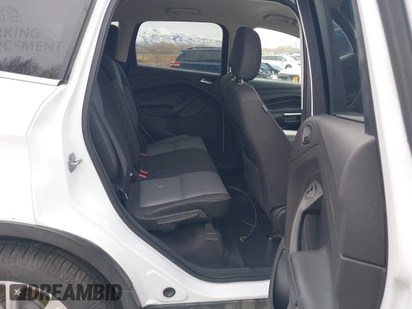 2018 Ford Escape SE z VIN 1FMCU9GD0JUC62783, wystawiony jako IAAI lot #41488153 z przebiegiem 55 774 mil mil oraz . Historia ofert i sprzedaży dostępna na DreamBid. Obrazek 8.