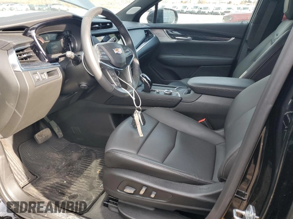 2024 Cadillac XT5 AWD Premium Luxury z VIN 1GYKNDRS5RZ737316, wystawiony jako Copart lot #88782775 z przebiegiem 2 391 mil mil oraz Szkoda całkowita • Salvage title. Historia ofert i sprzedaży dostępna na DreamBid. Obrazek 7.