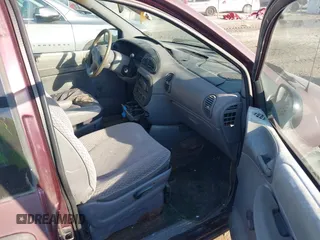 1999 Dodge Caravan with VIN 2B4FP25B8XR249817, listed as a IAAI auction lot 41614211 with 254,135 mi miles and . Bid and sale history available at DreamBid. Image 5.