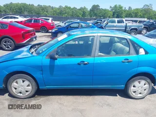 2007 Ford Focus S with VIN 1FAFP34N57W150972, listed as a IAAI auction lot 42135339 with 130,098 mi miles and . Bid and sale history available at carsss.com. Image 14.