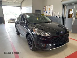 2022 Ford Escape SE z VIN 1FMCU9G67NUB89080, wystawiony jako IAAI lot #42788982 z przebiegiem 54 984 mil mil oraz . Historia ofert i sprzedaży dostępna na DreamBid. Obrazek 9.