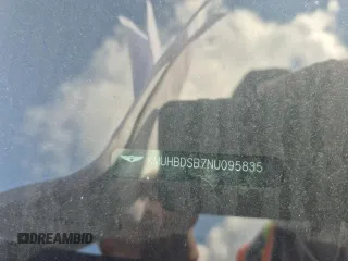 2022 Genesis GV80 z VIN KMUHBDSB7NU095835, wystawiony jako Copart lot #46337725 z przebiegiem 53 487 mil mil oraz Szkoda całkowita • Salvage title. Historia ofert i sprzedaży dostępna na DreamBid. Obrazek 13.