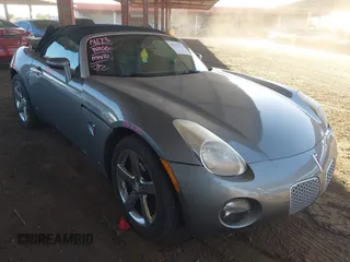 2006 Pontiac Solstice z VIN 1G2MB35B56Y112699, wystawiony jako IAAI lot #42279273 z przebiegiem 46 478 mil mil oraz . Historia ofert i sprzedaży dostępna na DreamBid. Obrazek 1.