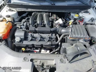 2010 Chrysler Sebring Touring with VIN 1C3BC5ED5AN105022, listed as a IAAI auction lot 42048657 with 188,920 mi miles. Bid and sale history available at carsss.com. Image 10.
