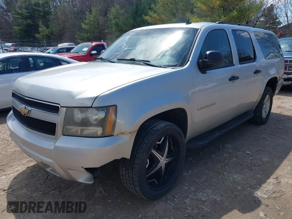 2010 Chevrolet Suburban LS with VIN 1GNUKHE34AR225345, listed as a IAAI auction lot 42106308 with 203,097 mi miles. Bid and sale history available at carsss.com. Image 23.