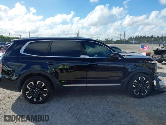 2023 Kia Telluride SX z VIN 5XYP54GC9PG401994, wystawiony jako IAAI lot #40804320 z przebiegiem 21 745 mil mil oraz . Historia ofert i sprzedaży dostępna na DreamBid. Obrazek 14.