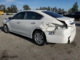 2014 Nissan Altima 2.5 SV with VIN 1N4AL3AP6EC265347, listed as a Copart auction lot 45611495 with 161,826 mi miles and Salvage Title. Bid and sale history available at carsss.com. Image 2.