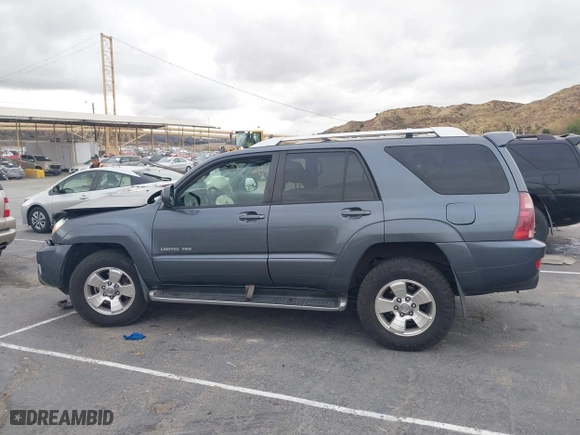 2004 Toyota 4Runner Limited with VIN JTEBU17R648015788, listed as a IAAI auction lot 41555422 with 157,961 mi miles. Bid and sale history available at carsss.com. Image 14.