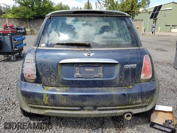 2006 MINI Hardtop с VIN WMWRC33586TK70945, выставлен на аукционе Copart как лот 57802225 с пробегом 131 581 миль миль и Чистый • Clean title. История ставок и продаж доступна на DreamBid. Изображение 6.