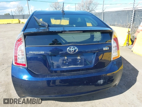 2015 Toyota Prius Four with VIN JTDKN3DUXF0464303, listed as a IAAI auction lot 41939905 with 154,075 mi miles. Bid and sale history available at carsss.com. Image 16.