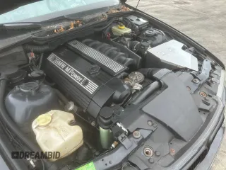 1998 BMW M3 z VIN WBSCD9325WEE09458, wystawiony jako Copart lot #48253425 z przebiegiem 254 162 mil mil oraz Czysty tytuł • Clean title. Historia ofert i sprzedaży dostępna na DreamBid. Obrazek 7.