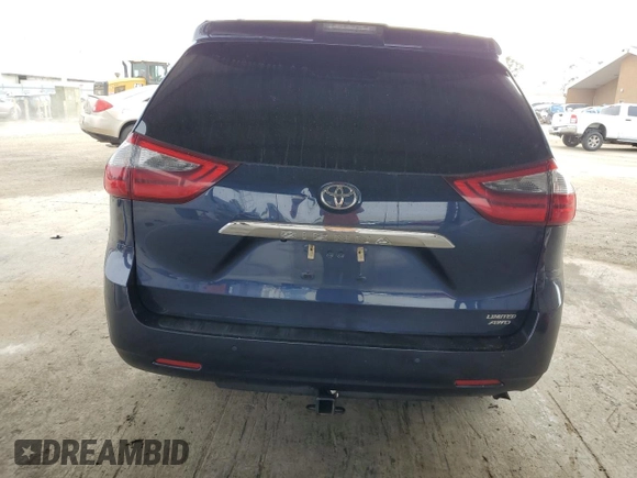 2020 Toyota Sienna XLE with VIN 5TDDZ3DCXLS249579, listed as a Copart auction lot 55288175 with Not provided miles and Non repairable. Bid and sale history available at DreamBid. Image 6.