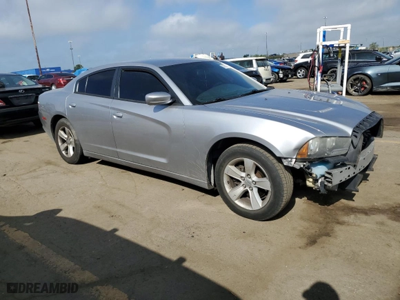 2014 Dodge Charger SE with VIN 2C3CDXBG1EH252268, listed as a Copart auction lot 69982584 with 172,739 mi miles and Salvage Title. Bid and sale history available at carsss.com. Image 4.