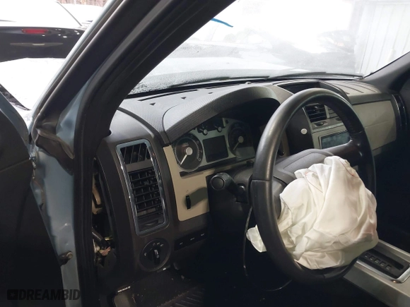 2008 Mercury Mariner with VIN 4M2CU81Z88KJ28011, listed as a IAAI auction lot 41530523 with 89,518 mi miles. Bid and sale history available at carsss.com. Image 7.
