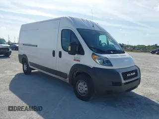 2020 Ram ProMaster Cargo with VIN 3C6TRVDGXLE110970, listed as a IAAI auction lot 42109762 with 71,539 mi miles. Bid and sale history available at carsss.com. Image 1.