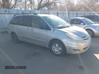 2008 Toyota Sienna CE with VIN 5TDZK23C68S209383, listed as a IAAI auction lot 41867592 with 242,639 mi miles and . Bid and sale history available at carsss.com. Image 1.