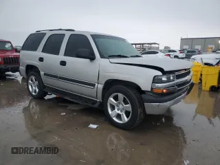 2004 Chevrolet Tahoe LS with VIN 1GNEC13Z24R310768, listed as a Copart auction lot 55886055 with 246,093 mi miles and Salvage title. Bid and sale history available at DreamBid. Image 4.