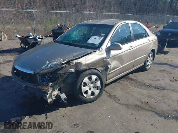 2004 Kia Spectra LX with VIN KNAFE121745039519, listed as a IAAI auction lot 41482402 with 201,123 mi miles. Bid and sale history available at carsss.com. Image 2.