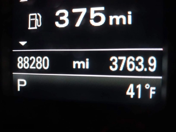 2018 Audi Q3 Premium Plus with VIN WA1JCCFS0JR020715, listed as a IAAI auction lot 41570098 with 88,280 mi miles. Bid and sale history available at carsss.com. Image 15.