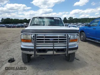 1997 Ford F-350 с VIN 1FTJW36F5VEA76761, выставлен на аукционе Copart как лот 56678865 с пробегом 156 329 миль миль и Чистый • Clean title. История ставок и продаж доступна на DreamBid. Изображение 5.