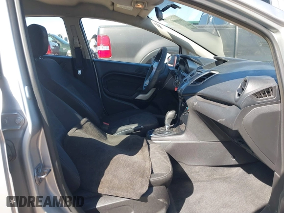 2011 Ford Fiesta SE with VIN 3FADP4BJ4BM177814, listed as a IAAI auction lot 41694964 with 180,565 mi miles. Bid and sale history available at carsss.com. Image 5.