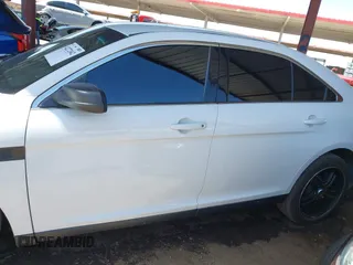 2016 Ford Police Interceptor with VIN 1FAHP2L89GG155018, listed as a IAAI auction lot 42272042 with 205,690 mi miles and . Bid and sale history available at DreamBid. Image 14.