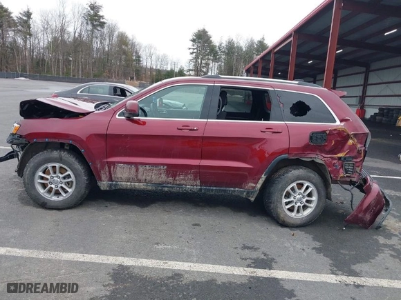 2019 Jeep Grand Cherokee Laredo E with VIN 1C4RJFAG2KC814154, listed as a IAAI auction lot 38877814 with 54,119 mi miles. Bid and sale history available at carsss.com. Image 15.