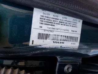 2001 Volvo V70 with VIN YV1SW61R712114990, listed as a Copart auction lot 41371175 with 155,049 mi miles and Clean Title. Bid and sale history available at carsss.com. Image 12.