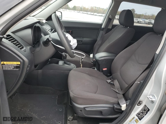 2013 Kia Soul with VIN KNDJT2A58D7760384, listed as a Copart auction lot 82323404 with 68,819 mi miles and Salvage Title. Bid and sale history available at carsss.com. Image 7.