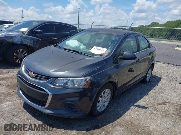 2017 Chevrolet Sonic LT z VIN 1G1JD5SB6H4154391, wystawiony jako IAAI lot #42581620 z przebiegiem 83 073 mil mil oraz . Historia ofert i sprzedaży dostępna na DreamBid. Obrazek 18.