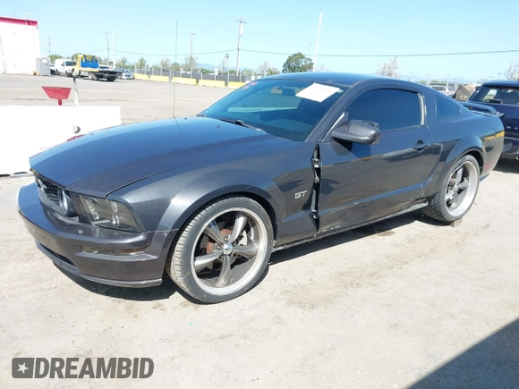2007 Ford Mustang GT Deluxe with VIN 1ZVFT82H175270870, listed as a IAAI auction lot 41979749 with 131,729 mi miles. Bid and sale history available at carsss.com. Image 18.