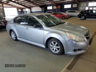 2012 Subaru Legacy 2.5i z VIN 4S3BMBA65C3006584, wystawiony jako Copart lot #53686265 z przebiegiem 197 395 mil mil oraz Czysty tytuł • Clean title. Historia ofert i sprzedaży dostępna na DreamBid. Obrazek 4.