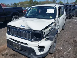 2019 Jeep Renegade Sport with VIN ZACNJBAB9KPK50894, listed as a IAAI auction lot 41953413 with 95,821 mi miles. Bid and sale history available at carsss.com. Image 6.