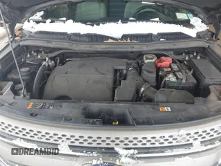 2014 Ford Explorer with VIN 1FM5K8B83EGB31774, listed as a IAAI auction lot 41540918 with 209,218 mi miles and . Bid and sale history available at carsss.com. Image 10.