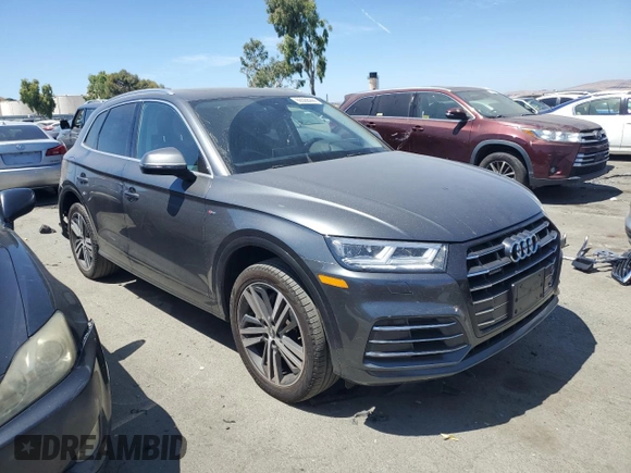 2020 Audi Q5 Premium Plus with VIN WA1E2AFY6L2068292, listed as a Copart auction lot 66568444 with 43,992 mi miles and Salvage title. Bid and sale history available at DreamBid. Image 4.