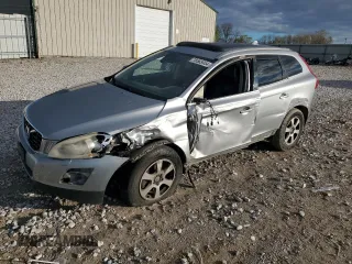 2012 Volvo XC60 3.2L с VIN YV4952DZ4C2263448, выставлен на аукционе Copart как лот 78585954 с пробегом 156 512 миль миль и Списание • Salvage title. История ставок и продаж доступна на DreamBid. Изображение 1.