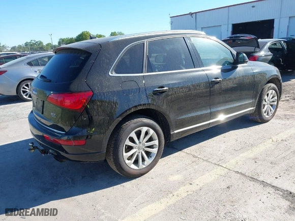 2016 Audi Q5 Premium with VIN WA1C2AFP0GA034777, listed as a IAAI auction lot 41827192 with 139,365 mi miles. Bid and sale history available at carsss.com. Image 4.