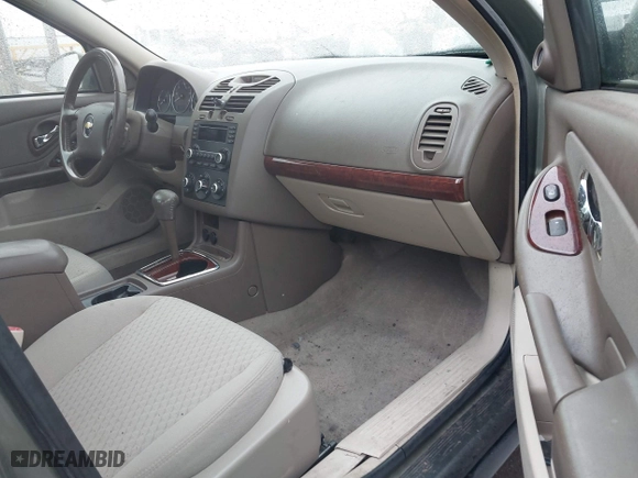 2006 Chevrolet Malibu LT w/0LT with VIN 1G1ZT51F06F212054, listed as a IAAI auction lot 41473761 with 152,198 mi miles. Bid and sale history available at carsss.com. Image 5.