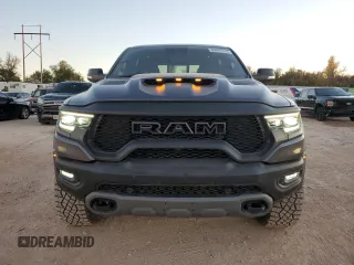 2022 Ram 1500 with VIN 0K0638713856, listed as a Copart auction lot 80997374 with 21,681 mi miles and Clean title. Bid and sale history available at DreamBid. Image 5.